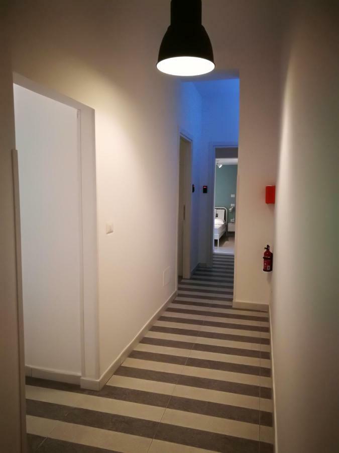 Appartement Simply House In Bari 2 Extérieur photo
