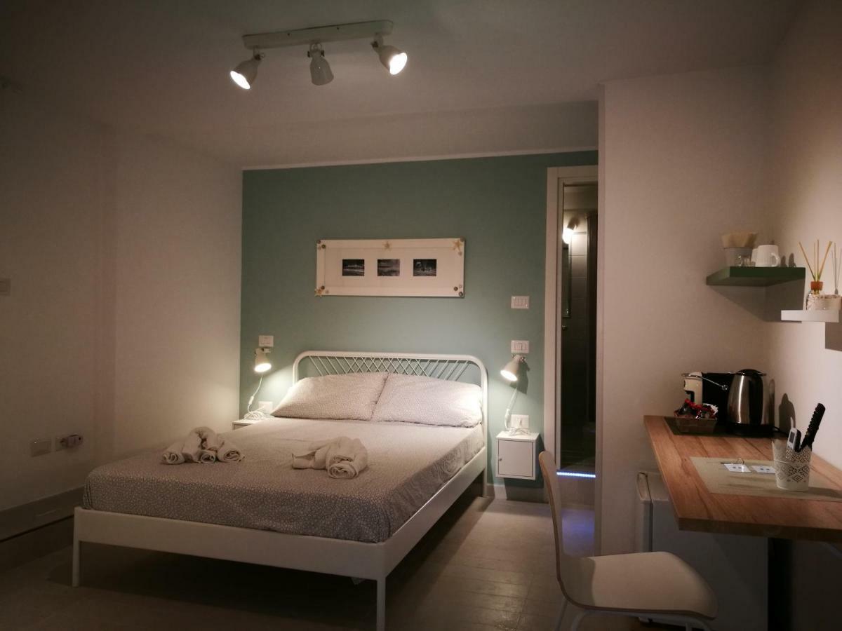Appartement Simply House In Bari 2 Extérieur photo